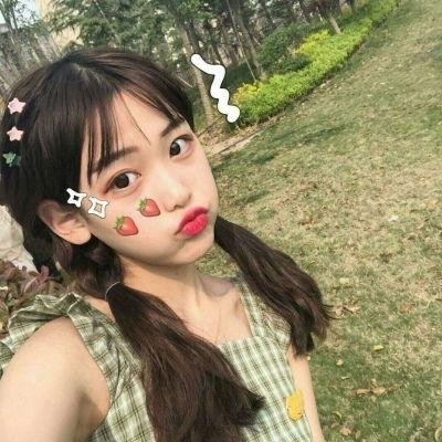 肉弹霓裳